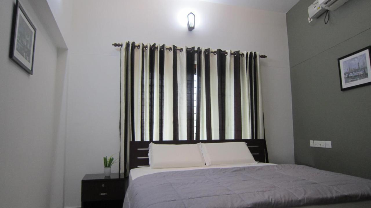 Down Town Holidays Thiruvananthapuram Екстер'єр фото